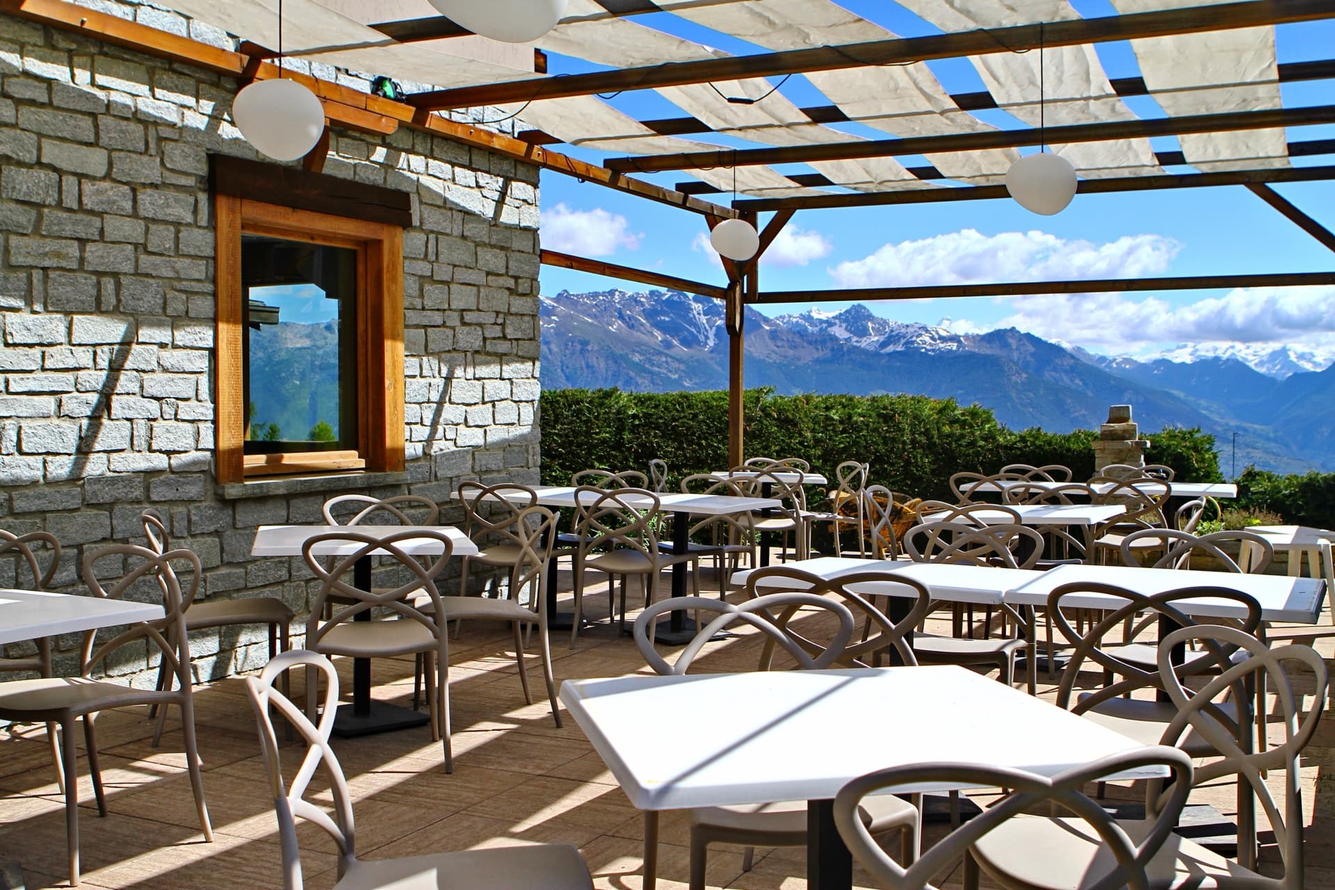 Dehors del ristorante Chacaril